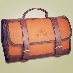 Vetelli Hanging Toiletry Bag for Men